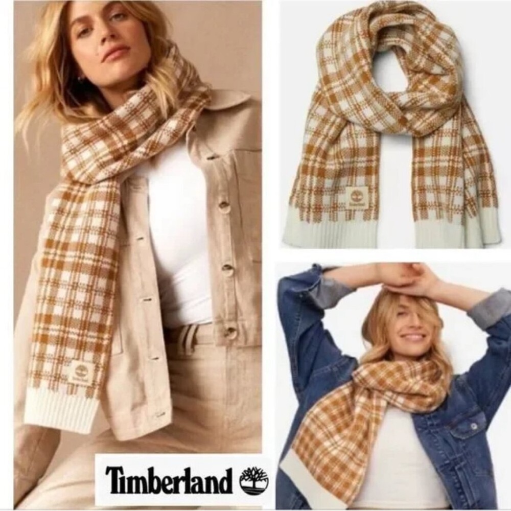 NWT Timberland Plaid Knit Scarf in Camel and White